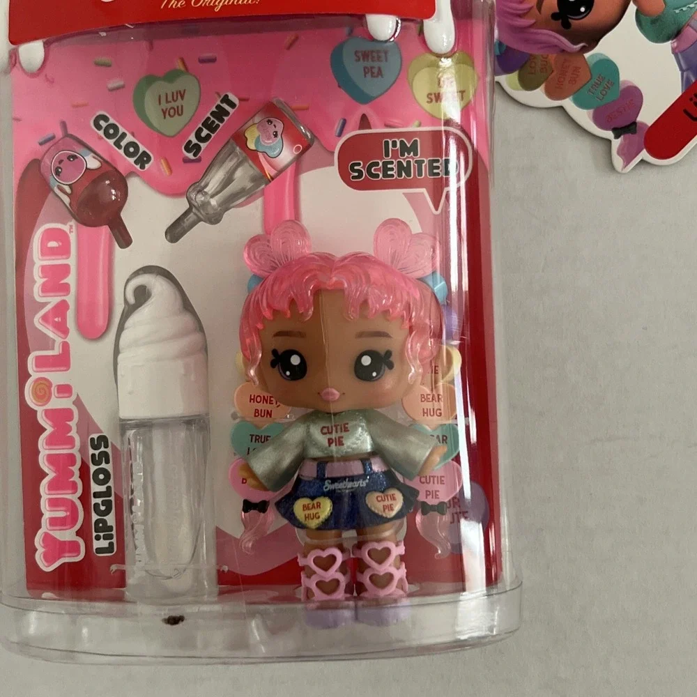 Yummiland Make Lipgloss Sweethearts The Original‎ Lily Hearts Doll [Scented!]